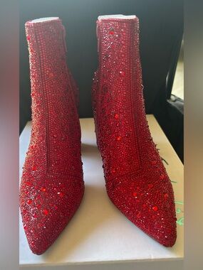 NIB- Betsey Johnson Red Crystal-Embellished Pointed Ankle Boots Size 5